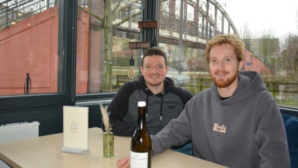 LA PASSERELLE - Bar à vin, brunch, planches à partager – Image 2